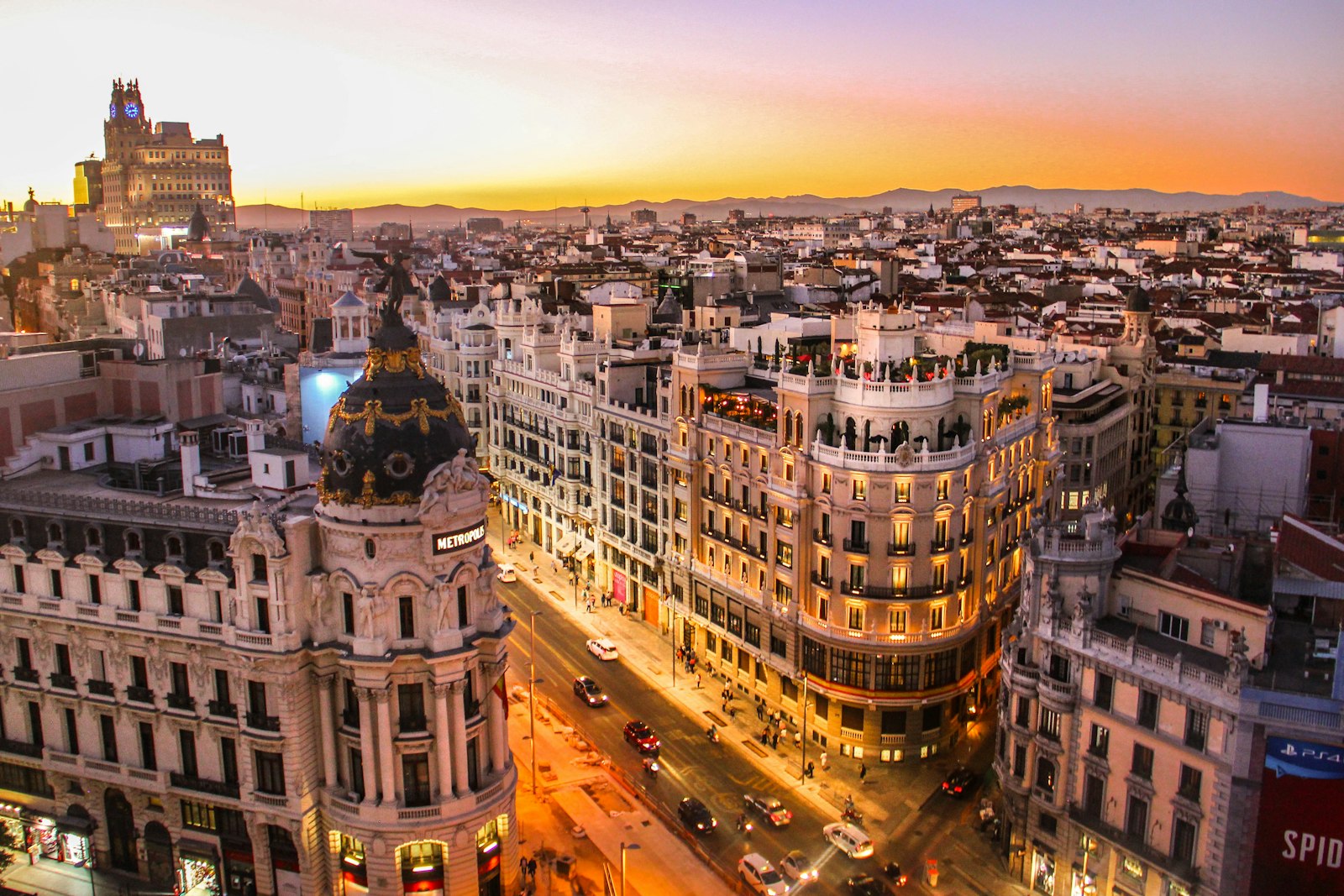 Spain Visa Guide 2026: Digital Nomad Visa, Schengen & Golden Visa